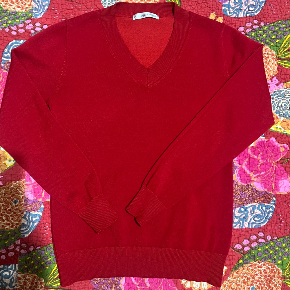 JJ Perfection Red Knit Women’s Small Ribbed Crewneck